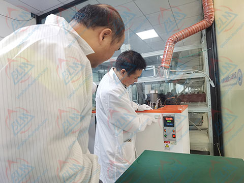 熱工成人看片在线观看圖片