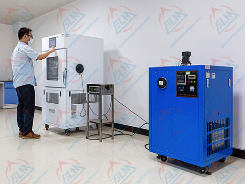 熱工成年人免费看片网站實驗室圖片