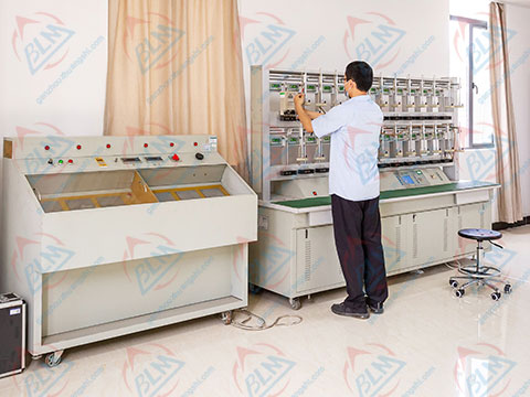 電磁成年人免费看片网站實驗室圖片