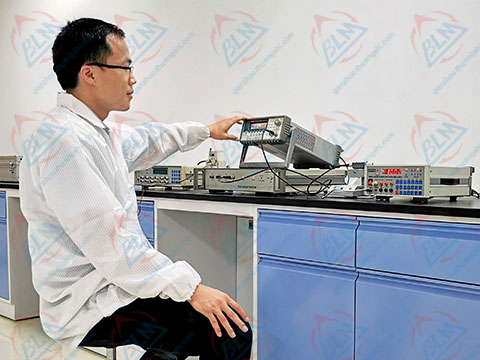 電磁成年人免费看片网站實驗室圖片