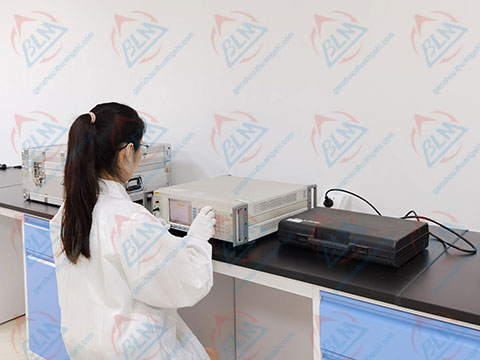 無線電成人看片在线观看實驗室圖片